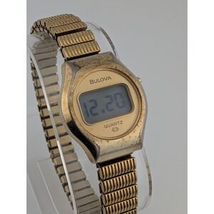 Vintage Bulova LCD Digital Watch Women 25mm Case Gold Stretch‎ Band- New Battery